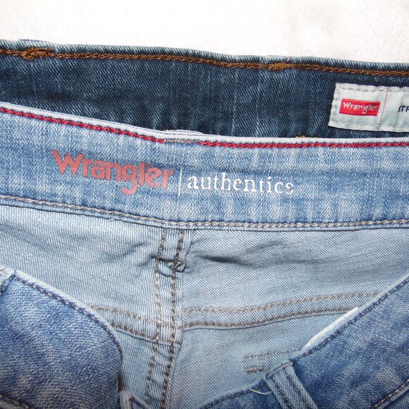 Wrangler Jeans Womens 10M Blue Denim Straight Pocket Flaps Normcore Country - Picture 5 of 11